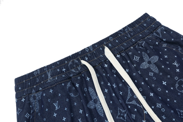 ブランドハーフパンツ側面デザイン